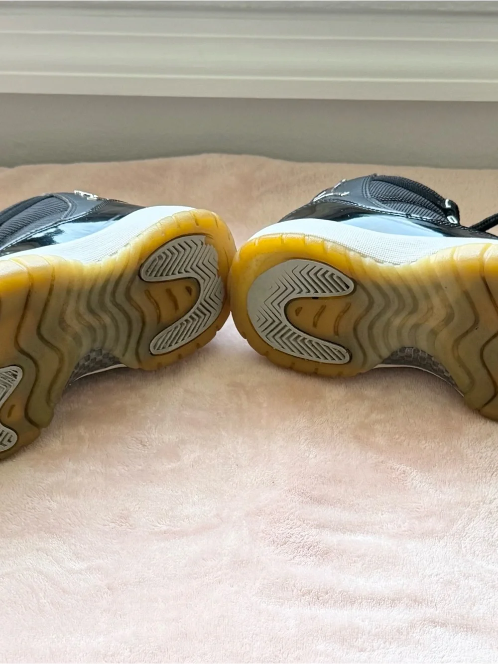 Jordan 11 retro “jubilee” youth 5.5 fits women’s 5-5.5
